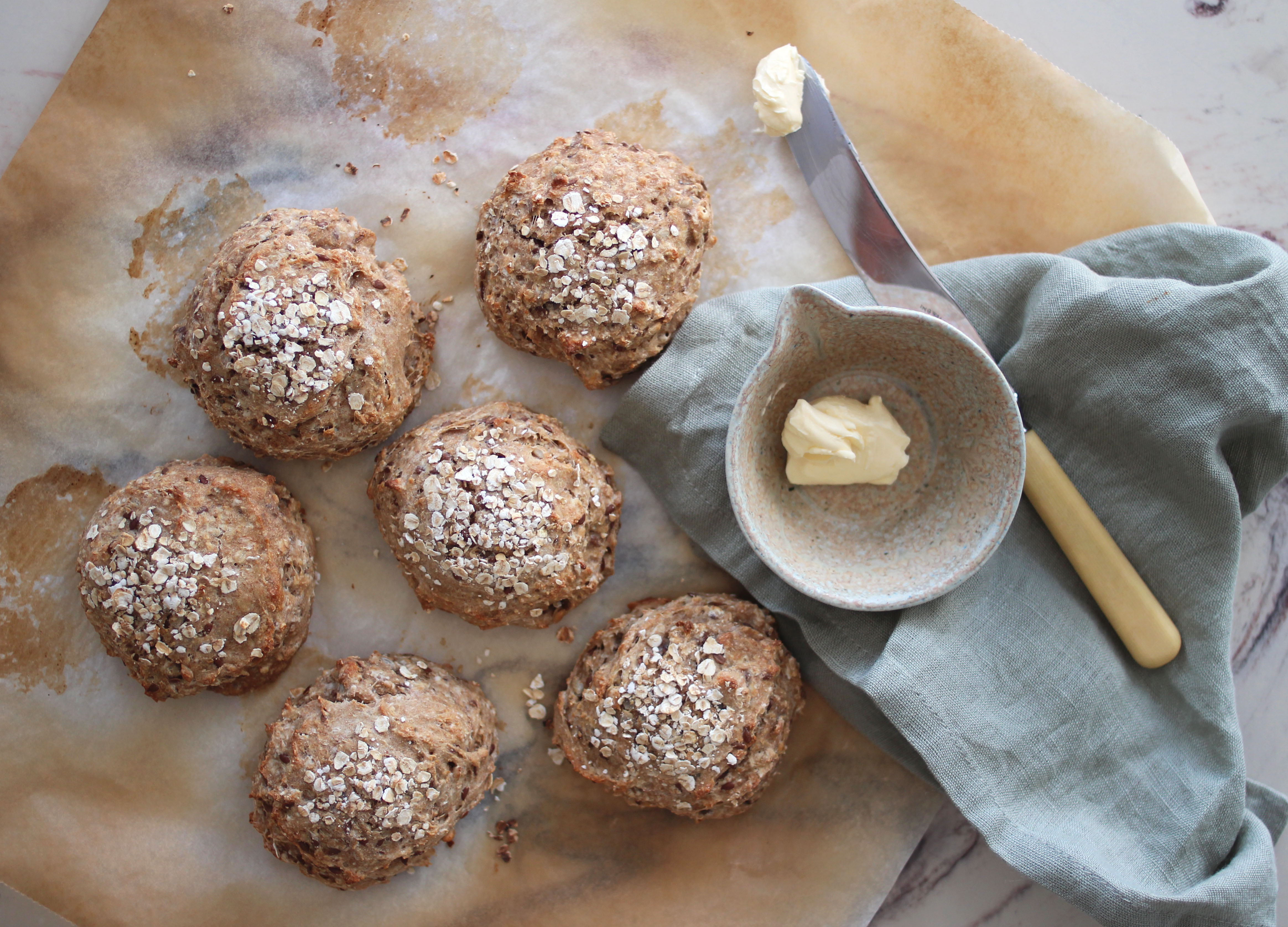 Eltefrie rundstykker med havre